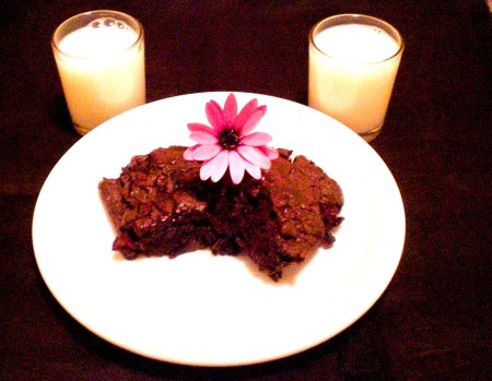 Even a man without taste buds would have an edible orgasm from this treasure.