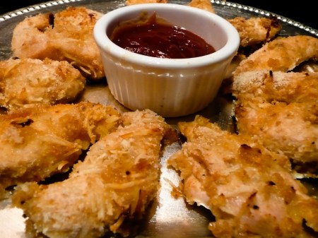 chicken-tenders-served