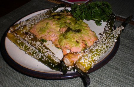 salmon-avocado-butter-served-3