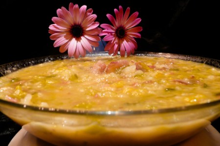 potato-leek-soup-served-2