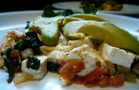 tofu-scramble-served-2