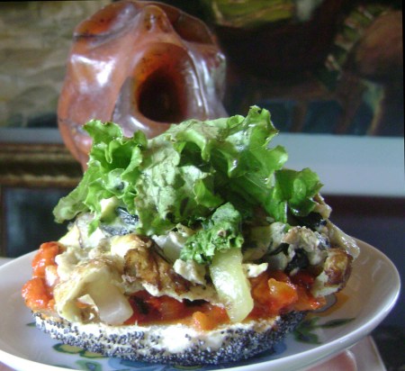 breakfast salad sinwich served 2