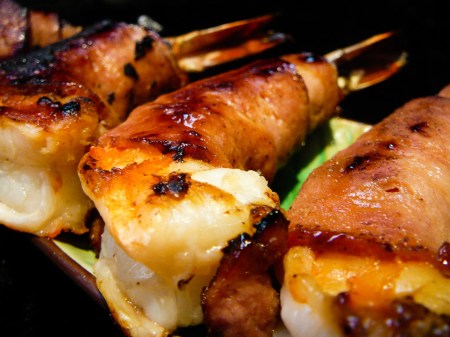 beggin to bacon wrap my shrimp served 3